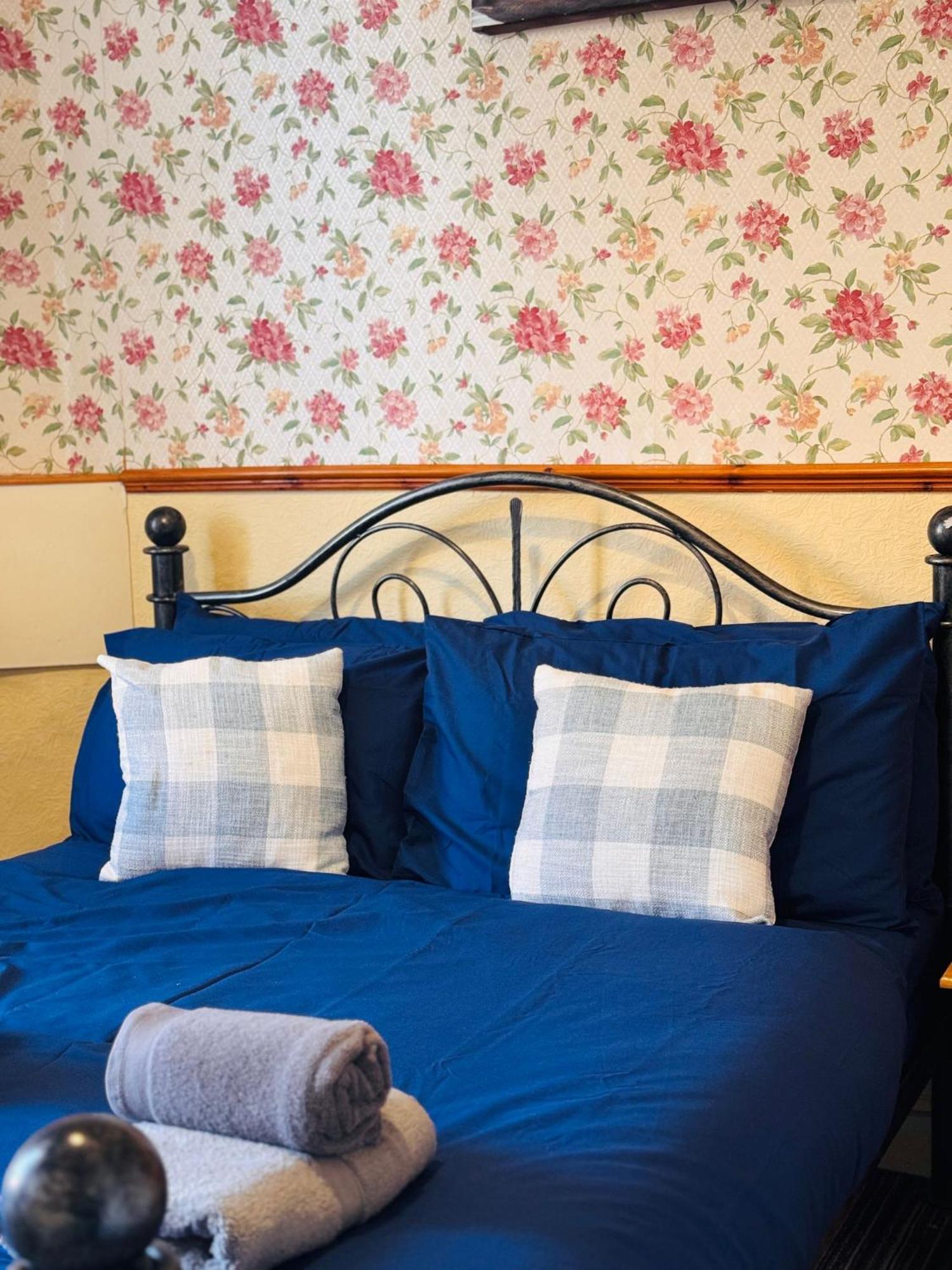 Edinburgh Travel Guest House Extérieur photo