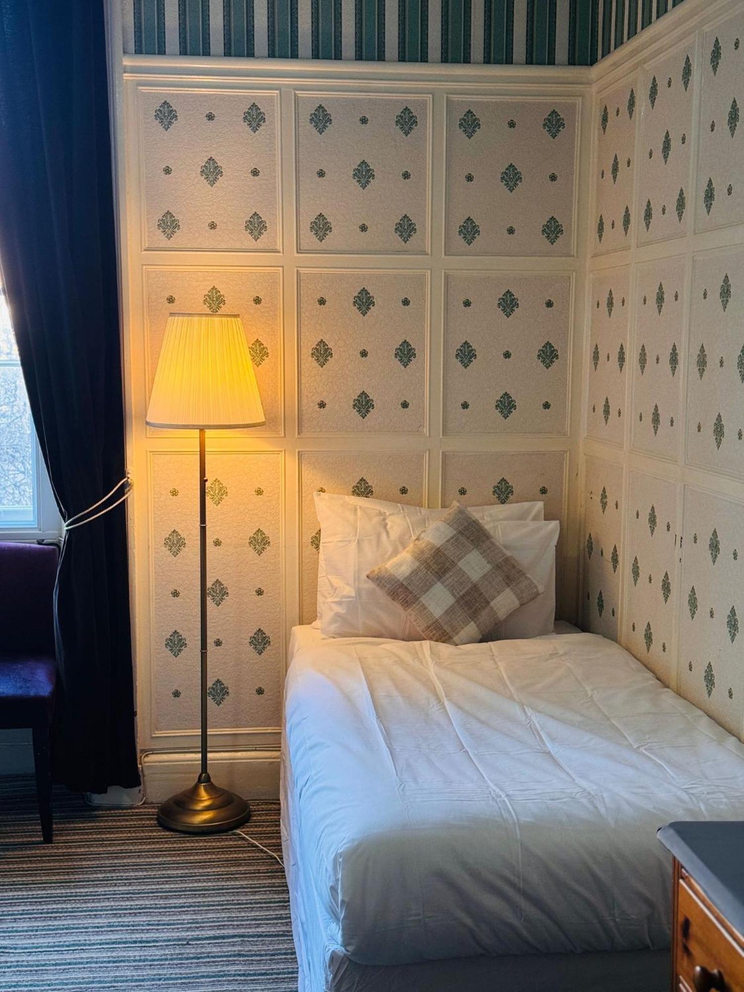 Edinburgh Travel Guest House Extérieur photo