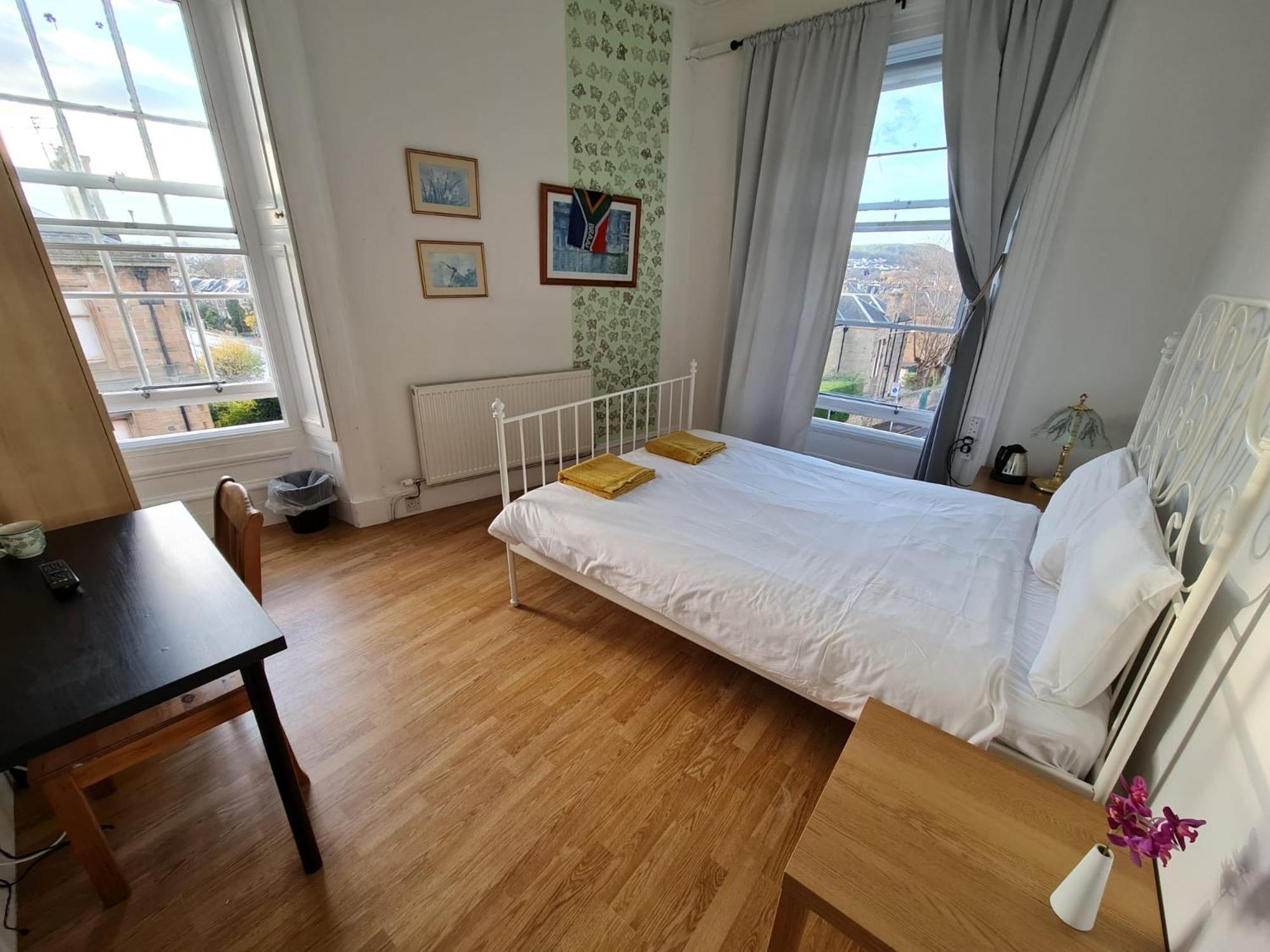 Edinburgh Travel Guest House Extérieur photo