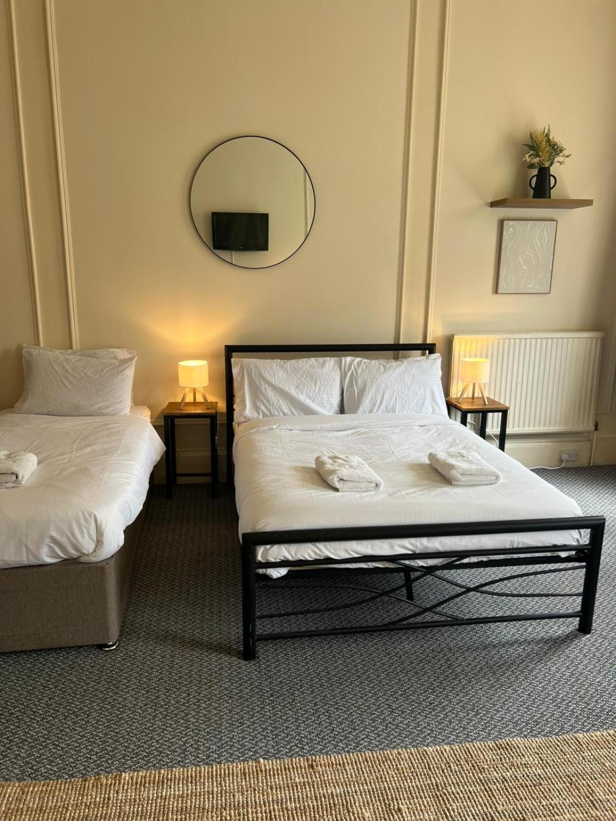 Edinburgh Travel Guest House Extérieur photo